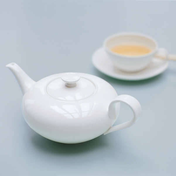 Anmut Чайник 1л