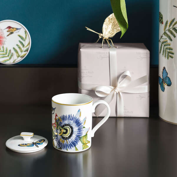 Amazonia Gifts Кружка с крышкой